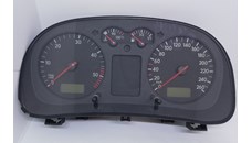 VAG Instrument Cluster BOSCH 0263611024