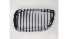 BMW Right Hood Grille